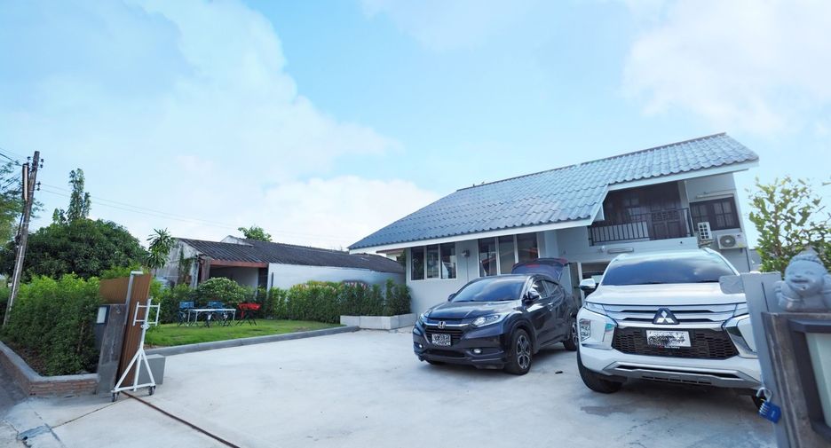 Villa en venta de 3 habitaciones en Si Racha, Chonburi