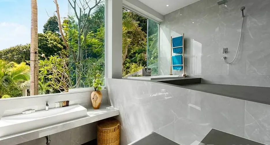 For sale and for rent 4 bedrooms villa in Ko Samui, Surat Thani