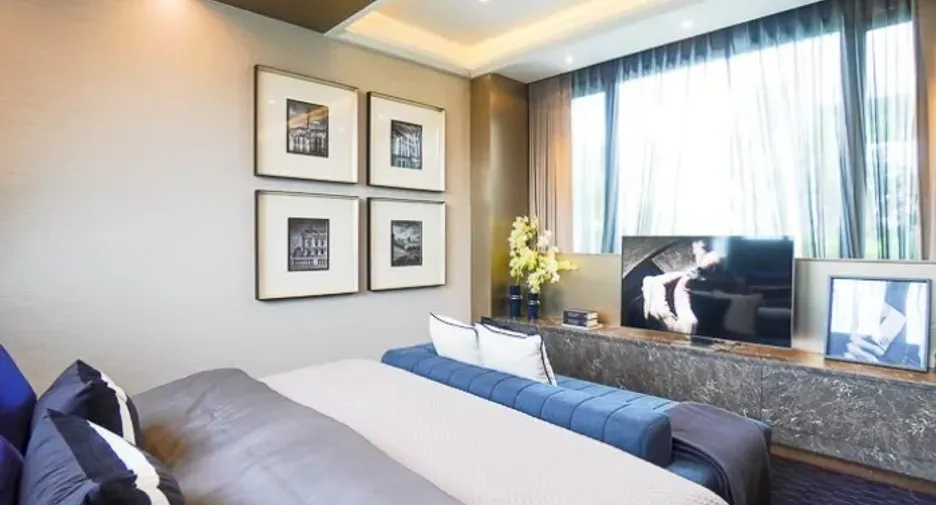 For sale 4 bedrooms house in Saphan Sung, Bangkok