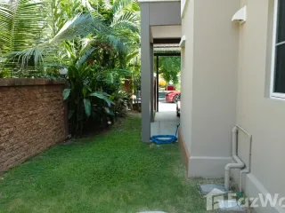 For rent 3 bedrooms house in San Kamphaeng, Chiang Mai
