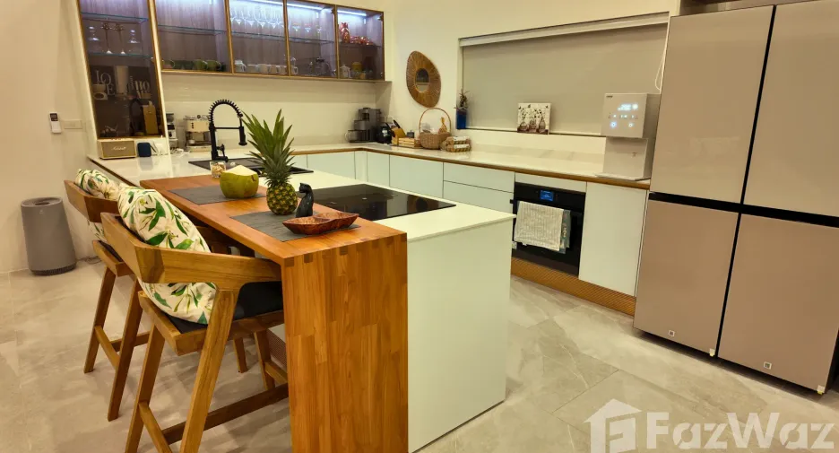 For sale 4 bedrooms villa in Ko Samui, Surat Thani