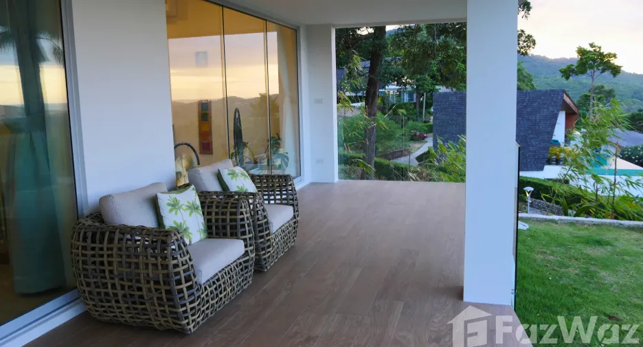 For sale 4 bedrooms villa in Ko Samui, Surat Thani