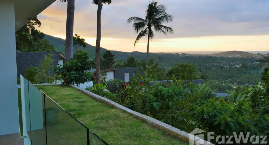 For sale 4 bedrooms villa in Ko Samui, Surat Thani
