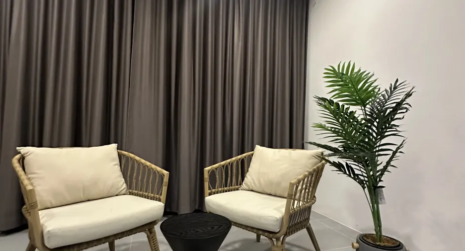 For sale and for rent 3 bedrooms condo in Ratchathewi, Bangkok