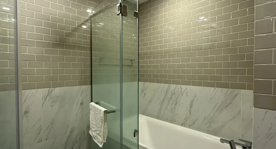 For sale and for rent 3 bedrooms condo in Ratchathewi, Bangkok