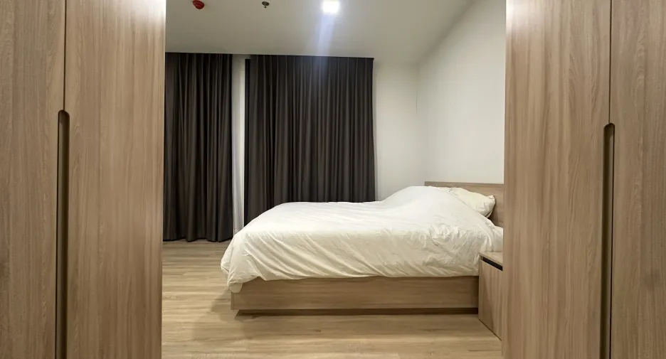 For sale and for rent 3 bedrooms condo in Ratchathewi, Bangkok