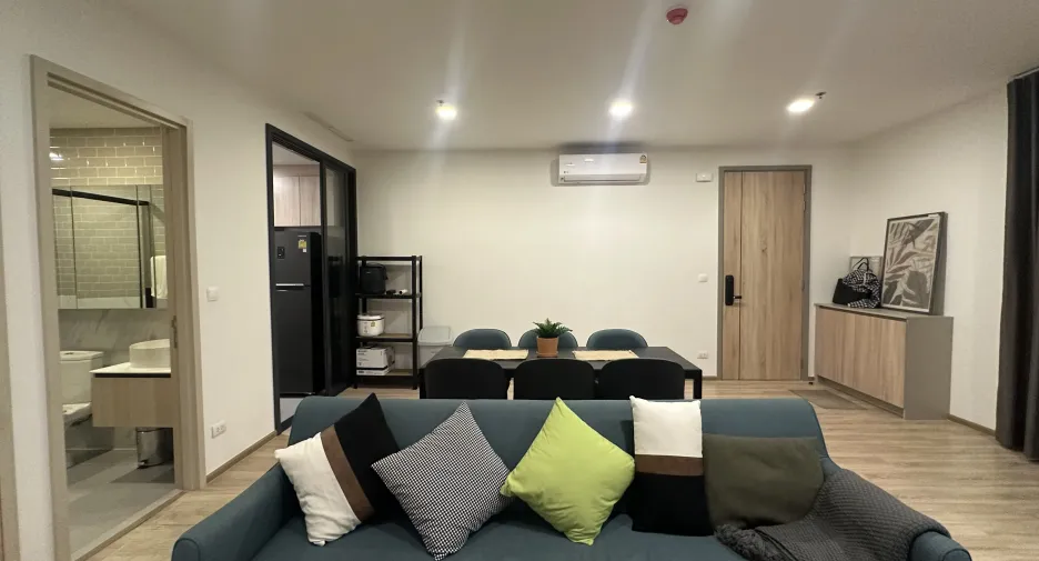 For sale and for rent 3 bedrooms condo in Ratchathewi, Bangkok