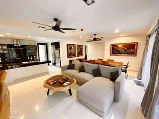 For sale 3 bedrooms condo in Kathu, Phuket