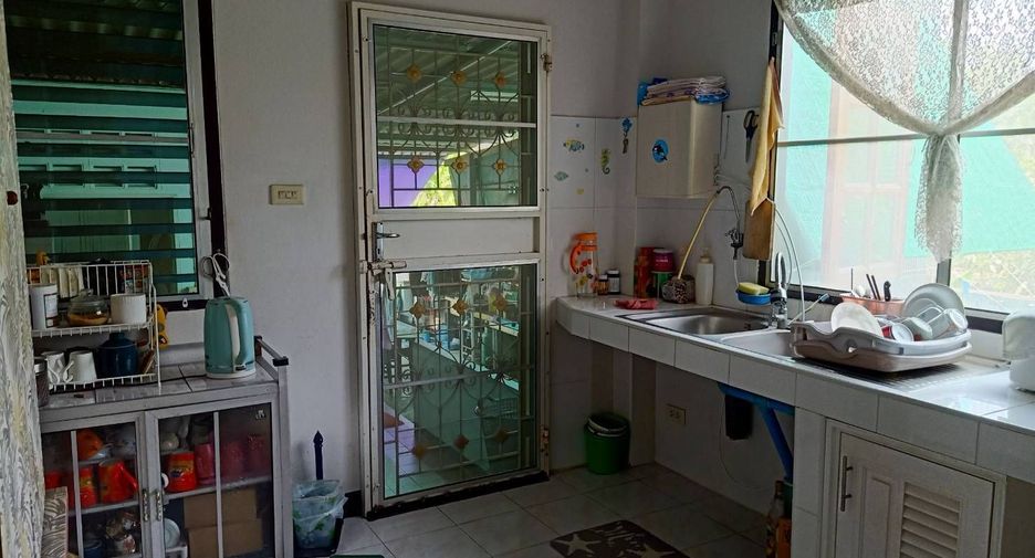 Haus zum Kauf mit 3 Zimmer in Sattahip, Chonburi