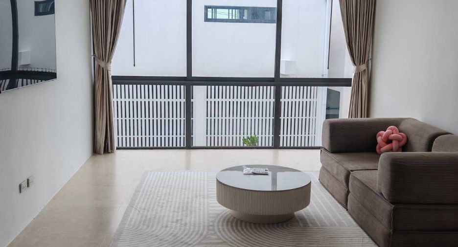 For rent 4 bedrooms villa in Ko Samui, Surat Thani