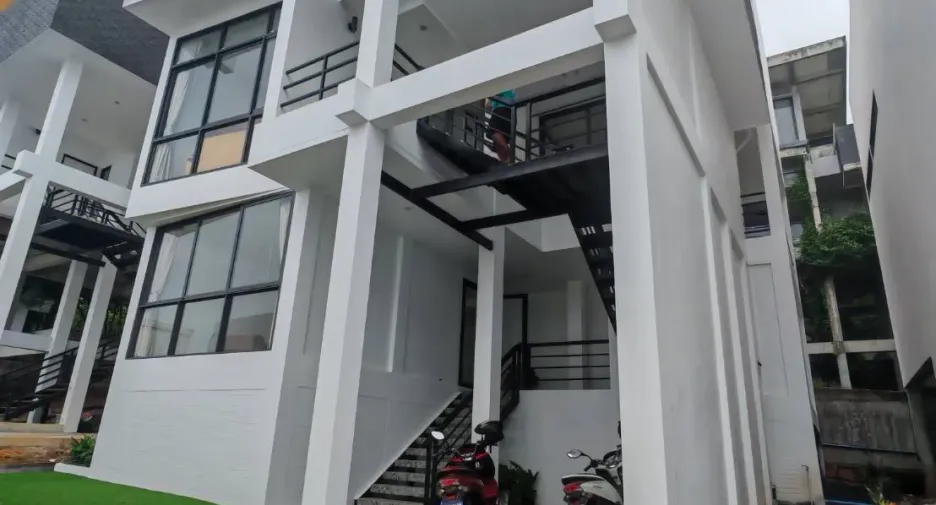 For rent 4 bedrooms villa in Ko Samui, Surat Thani