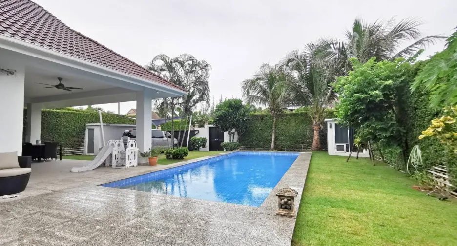 For sale 3 bedrooms villa in Hua Hin, Prachuap Khiri Khan