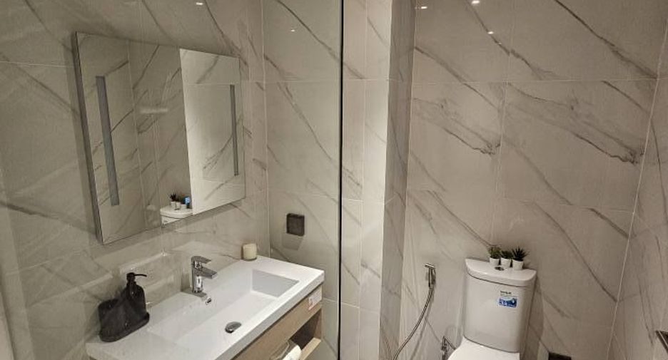 For rent 1 bed condo in Bang Lamung, Chonburi