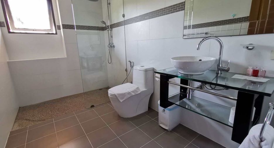 For rent 4 bedrooms house in Ko Samui, Surat Thani