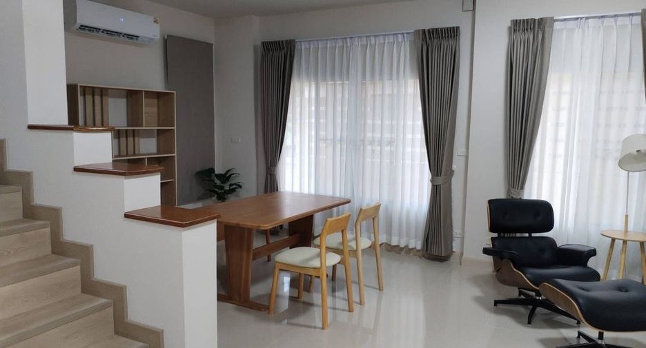 For rent 3 bedrooms house in San Sai, Chiang Mai
