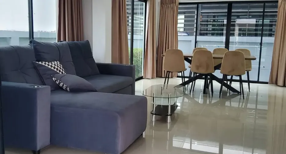 ให้เช่า 4 ห้องนอน ทาวน์เฮ้าส์ ใน ชะอำ, เพชรบุรี