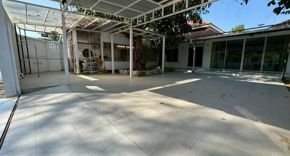 À vendre 3 chambres maison à San Kamphaeng, Chiang Mai