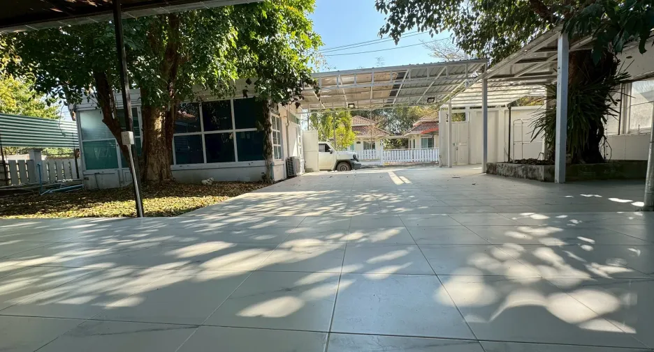À vendre 3 chambres maison à San Kamphaeng, Chiang Mai