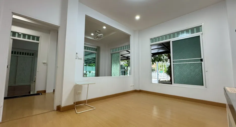 À vendre 3 chambres maison à San Kamphaeng, Chiang Mai