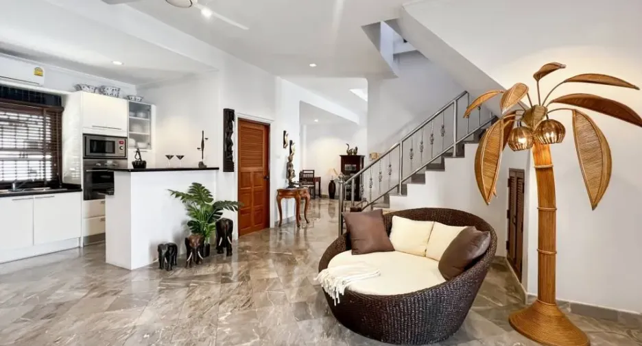 For sale 3 bedrooms villa in Cha Am, Phetchaburi