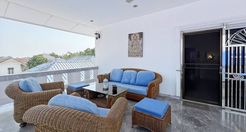 For sale 3 ベッドルーム villa in Cha Am, Phetchaburi