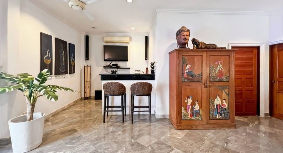For sale 3 bedrooms villa in Cha Am, Phetchaburi