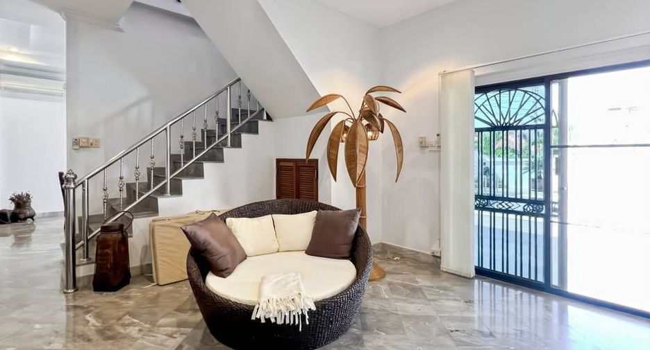 For sale 3 bedrooms villa in Cha Am, Phetchaburi