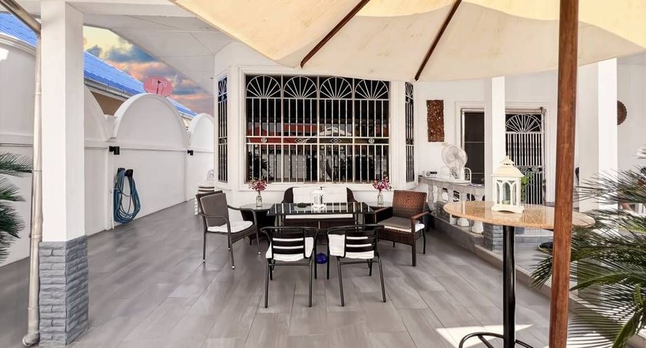 For sale 3 ベッドルーム villa in Cha Am, Phetchaburi