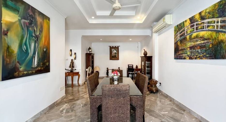 For sale 3 bedrooms villa in Cha Am, Phetchaburi