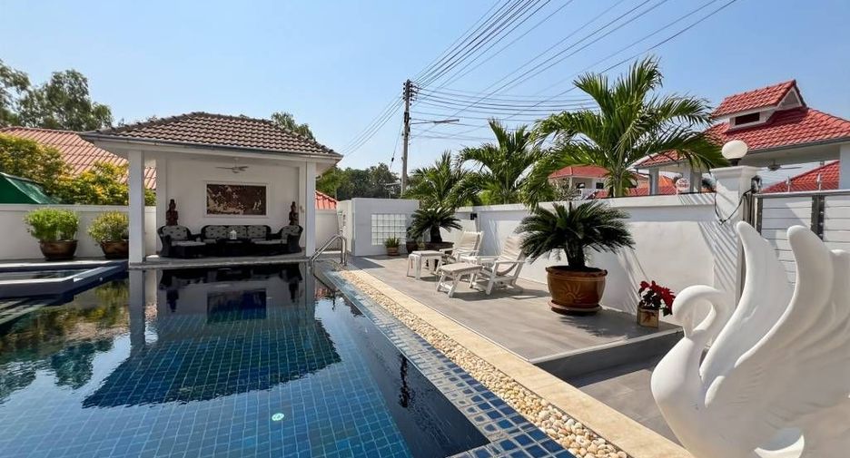 For sale 3 ベッドルーム villa in Cha Am, Phetchaburi