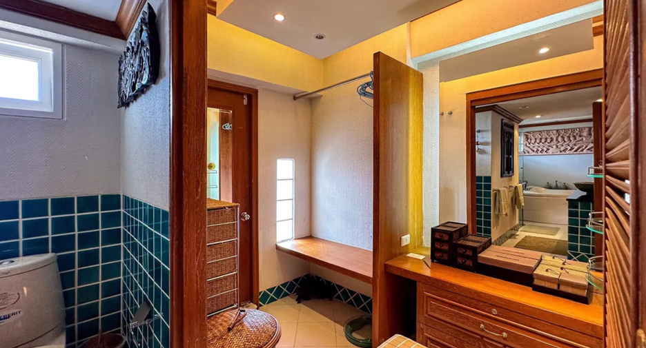 For sale 2 bedrooms condo in Bang Lamung, Chonburi