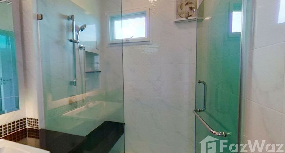 Casa en venta de 4 habitaciones en San Sai, Chiang Mai