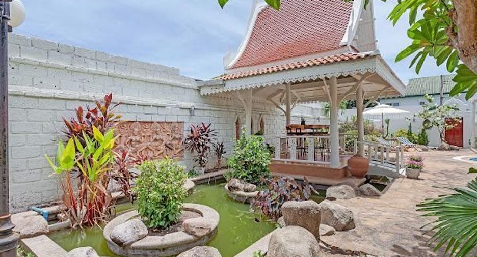 Villa en venta de 6 habitaciones en Bang Lamung, Chonburi