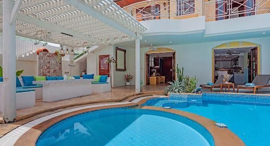 Villa en venta de 6 habitaciones en Bang Lamung, Chonburi