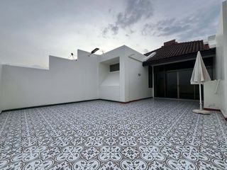 Reihenhaus zum Kauf und zur Miete mit 4 Zimmer in Suan Luang, Bangkok