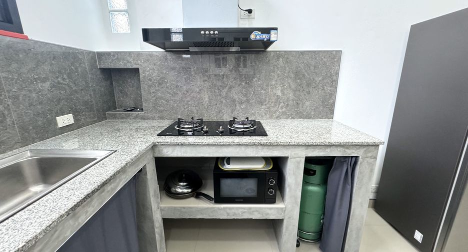 For rent 1 bed townhouse in Mueang Krabi, Krabi