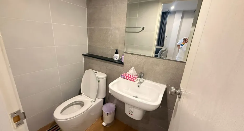 For rent 4 bedrooms townhouse in Mueang Chiang Mai, Chiang Mai
