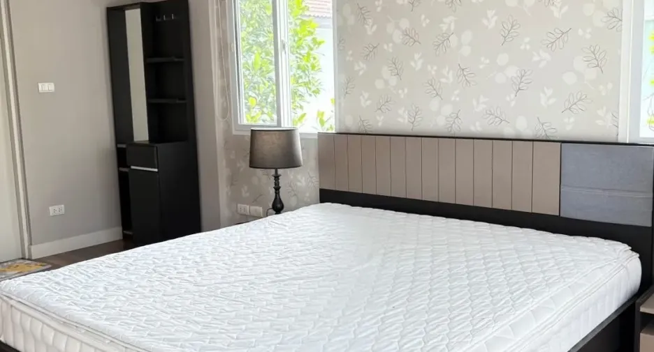 Haus zur Miete mit 3 Zimmer in San Kamphaeng, Chiang Mai