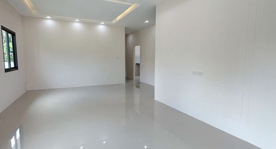 Haus zum Kauf mit 3 Zimmer in Saraphi, Chiang Mai