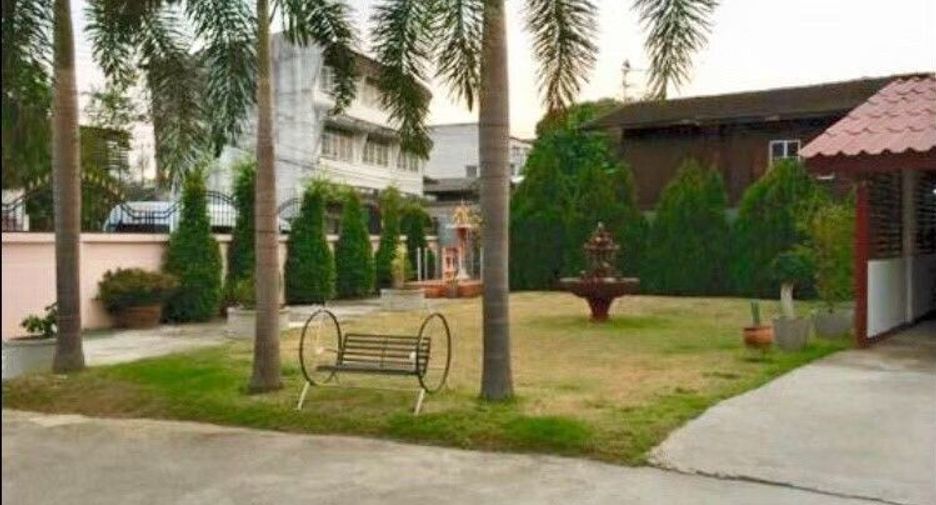 For sale 4 ベッドルーム house in Mueang Chiang Mai, Chiang Mai