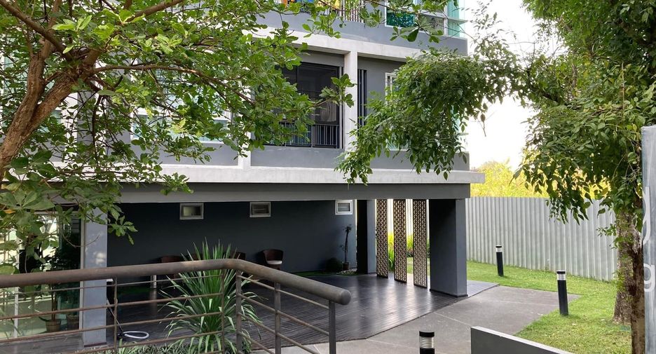 For rent 2 bedrooms condo in Mueang Chiang Mai, Chiang Mai