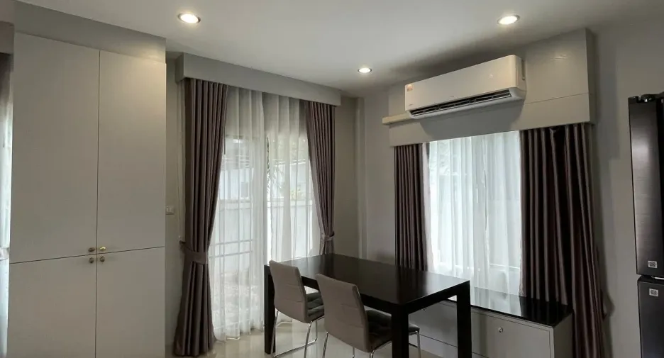 Haus zur Miete mit 3 Zimmer in San Kamphaeng, Chiang Mai