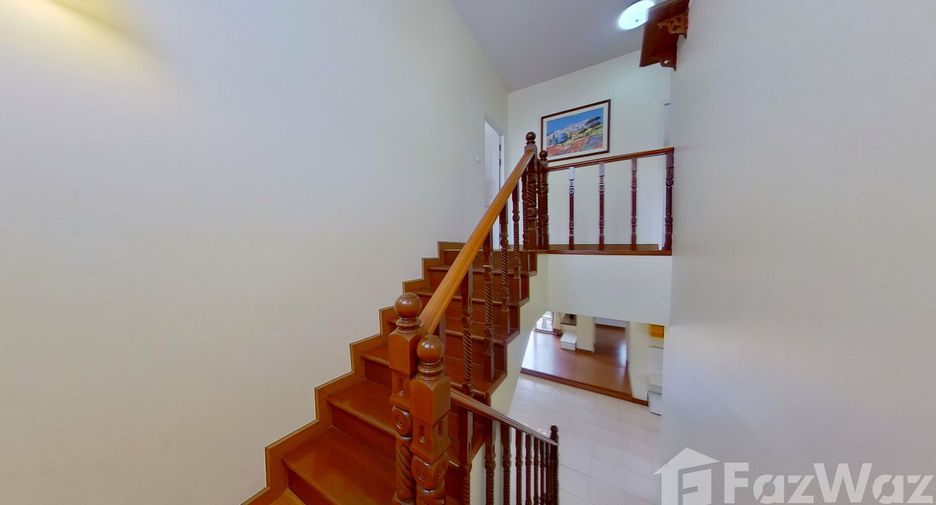 For sale 4 bedrooms house in Hang Dong, Chiang Mai