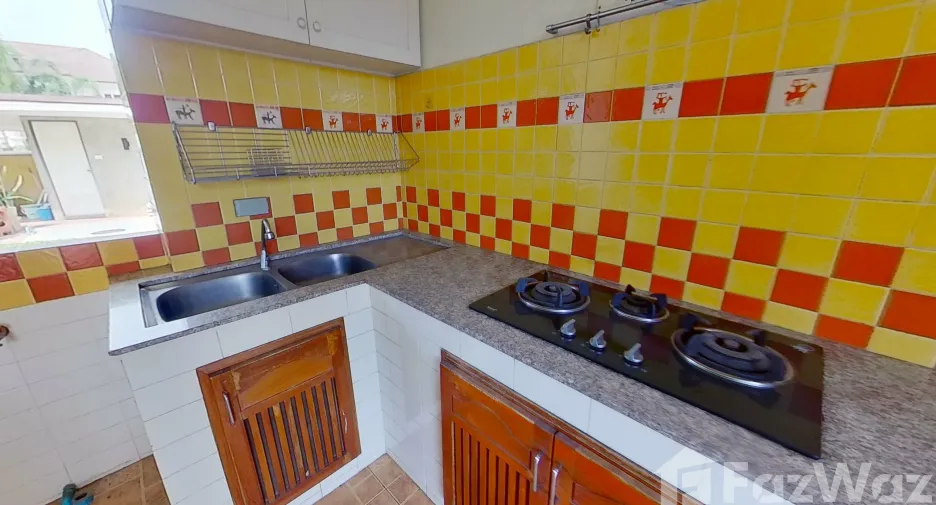 For sale 4 bedrooms house in Hang Dong, Chiang Mai