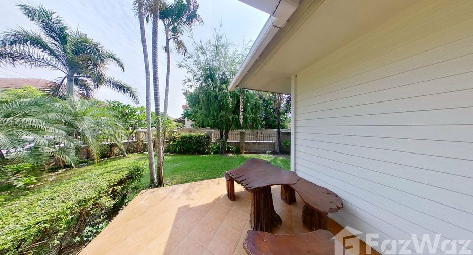 For sale 4 bedrooms house in Hang Dong, Chiang Mai