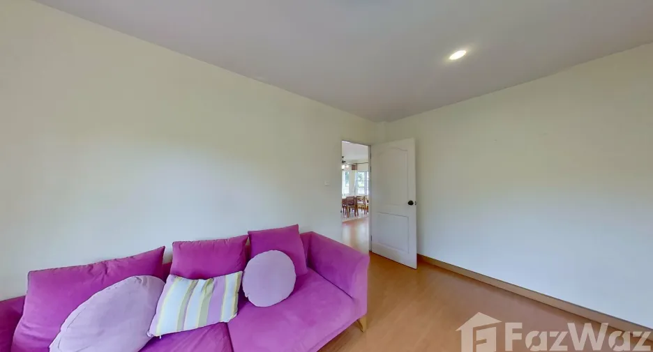 Casa en venta de 4 habitaciones en Hang Dong, Chiang Mai