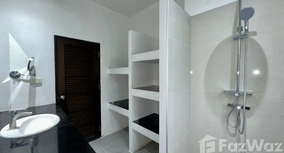 For sale 4 bedrooms villa in Ko Samui, Surat Thani