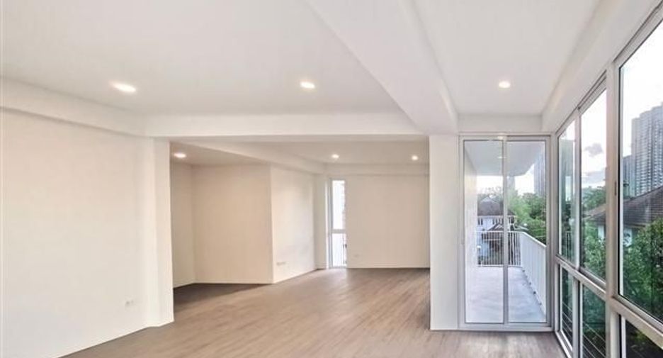 For sale 6 ベッドルーム house in Suan Luang, Bangkok