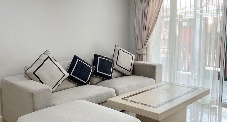 Продажа 3 спальни дом в Катху, Пхукет
