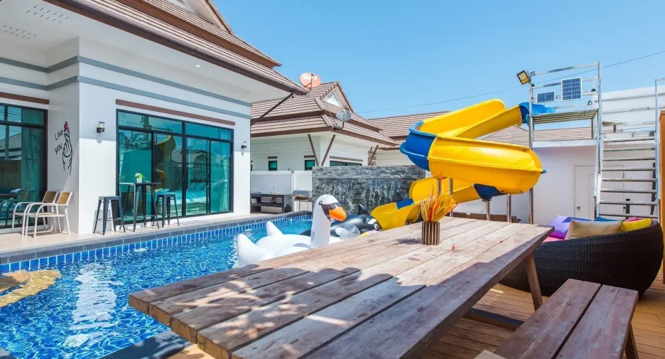 Villa en venta de 3 habitaciones en Cha Am, Phetchaburi